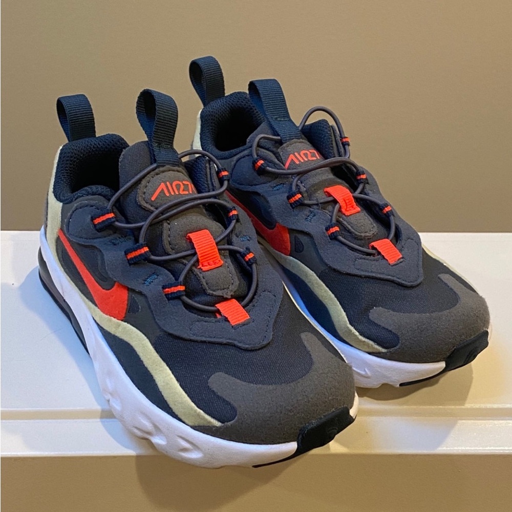 Kids Nike air max!